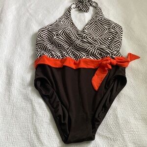 Tahari Black and White Geometric One Piece